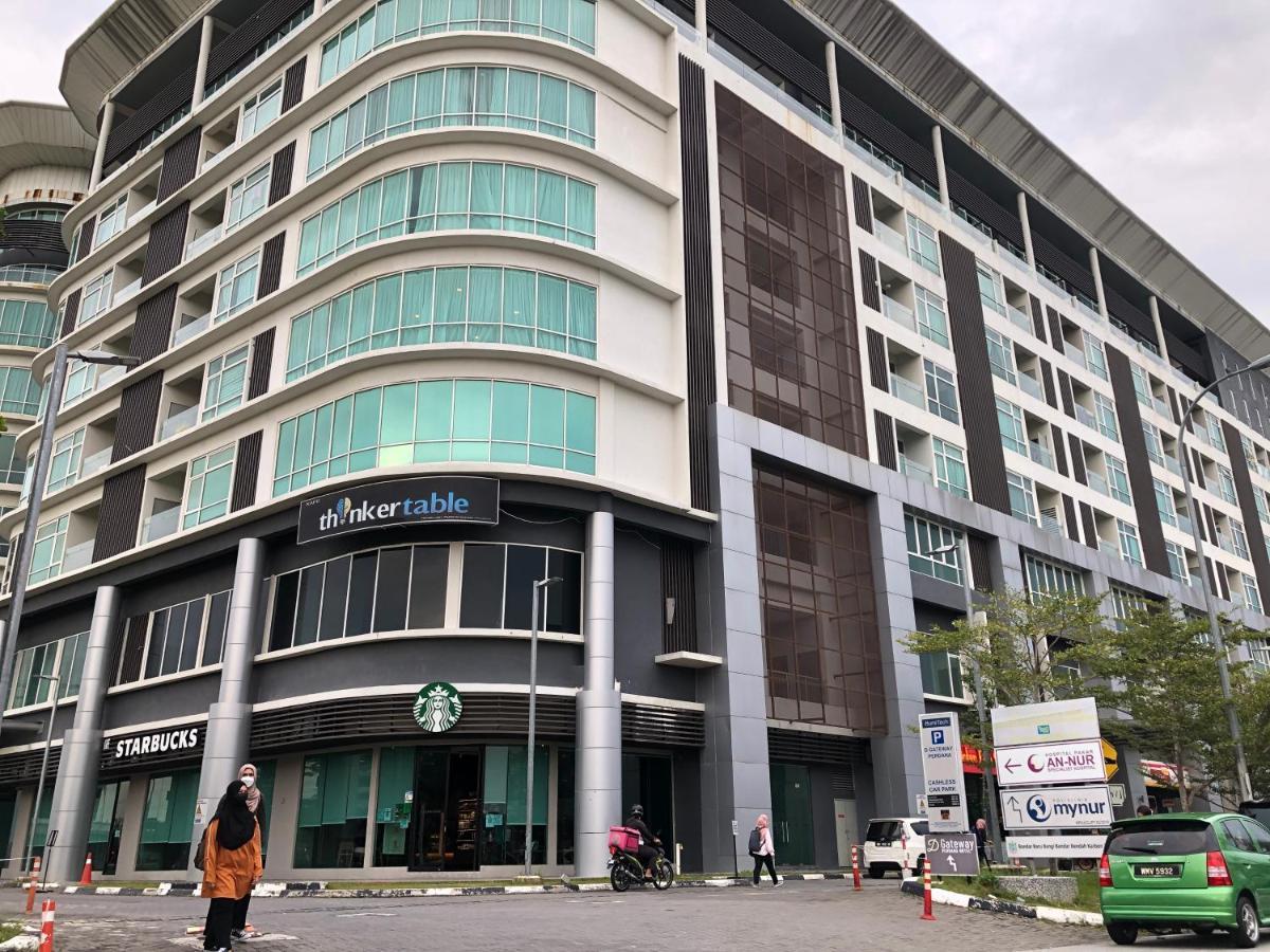 D Gateway Perdana Hotel Bangi Extérieur photo